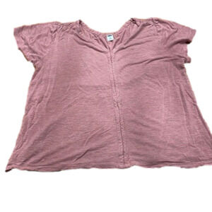 OLD navy mauve color size medium tshirt with sparkles good condition